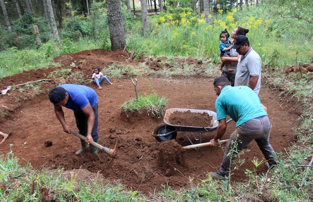Indígenas iniciam construção de Casa Subterrânea em São José do Cerrito