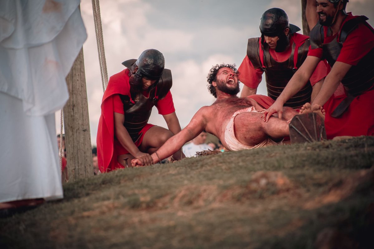 Fé, tradição e realismo marcam Semana Santa em Lages