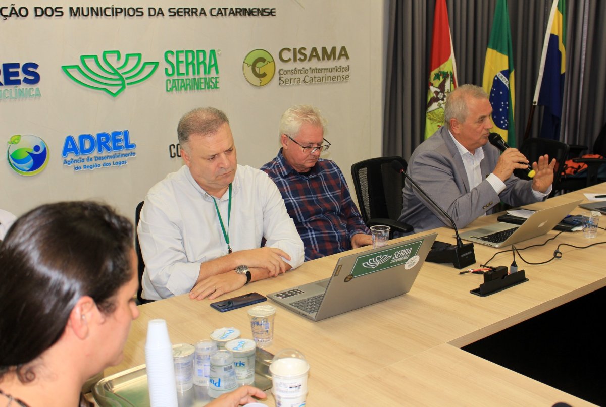 Conserra e Amures avaliam demandas junto a gestores de turismo