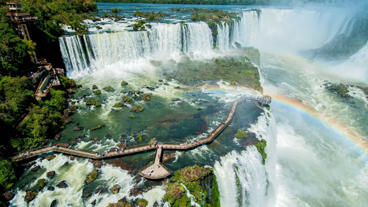 Cataratas do Iguaçu está entre destinos mais buscados por estrangeiros na web